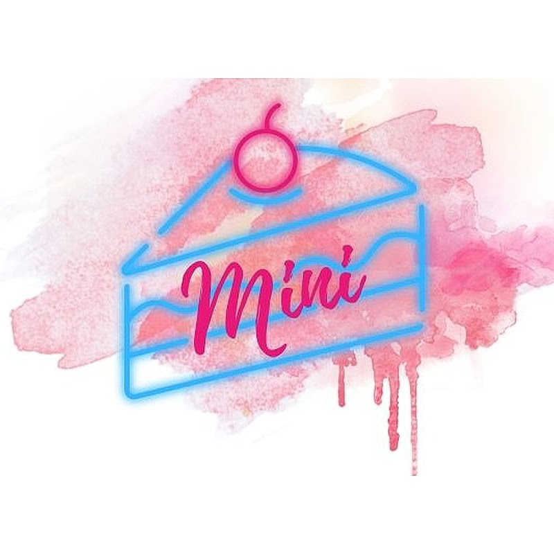 Mini Cake Shorts
