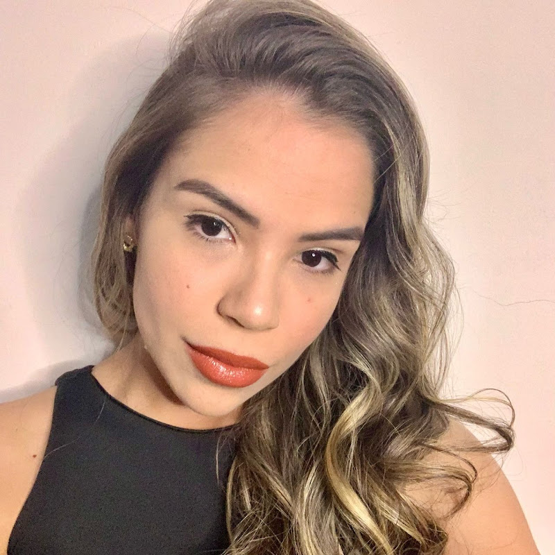 Juliany Lopes