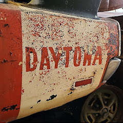 Thumbnail of related channel
