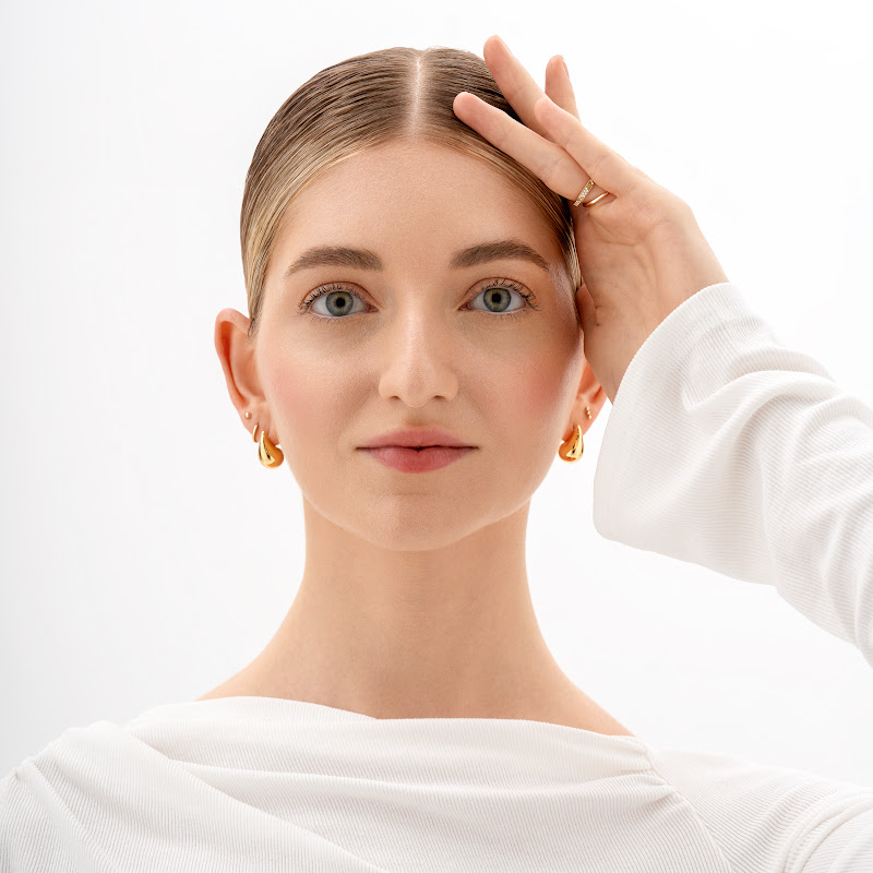 Valeriia Veksler Logo