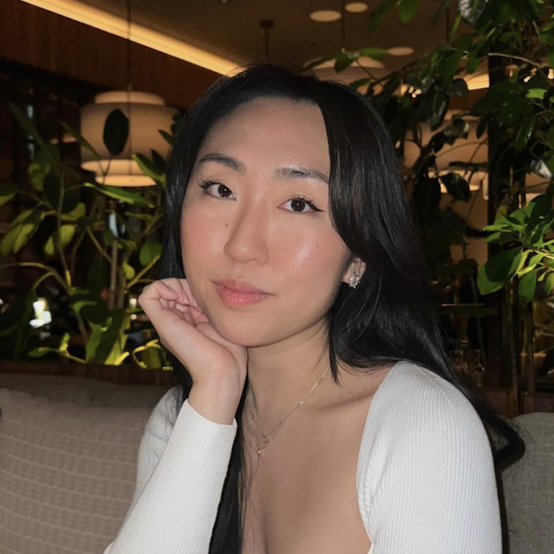 Sharon Yeun Kim Logo