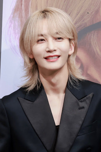 Jeonghan and The8 at the Speculum event today #jeonghan #the8