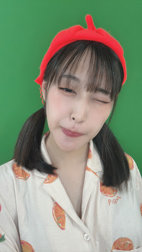 ウィンク下手くそなのんちゃん🍊 今日19時から配信しま〜す！ - YouTube