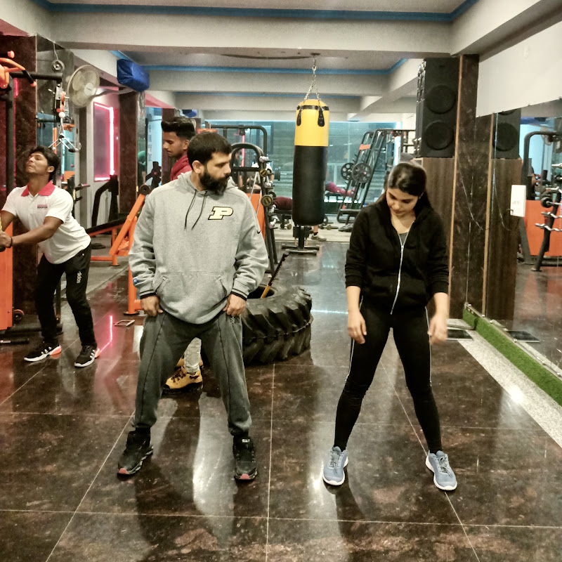 Fitness Coach Azmat Ali
