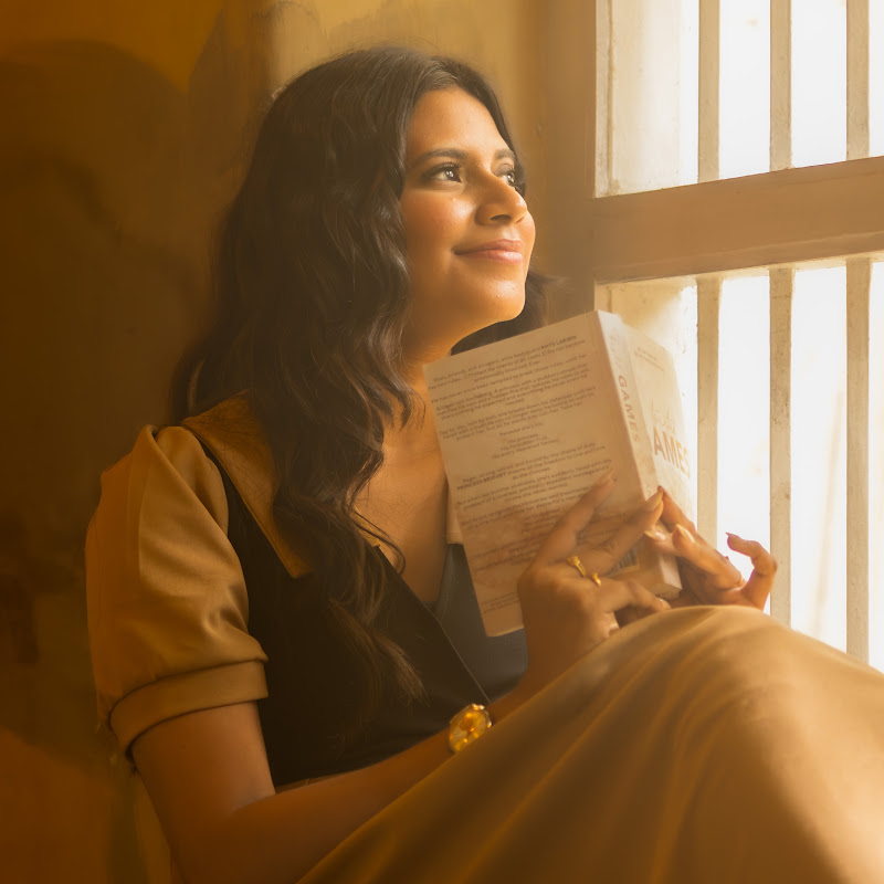 Nivi's Junction Logo