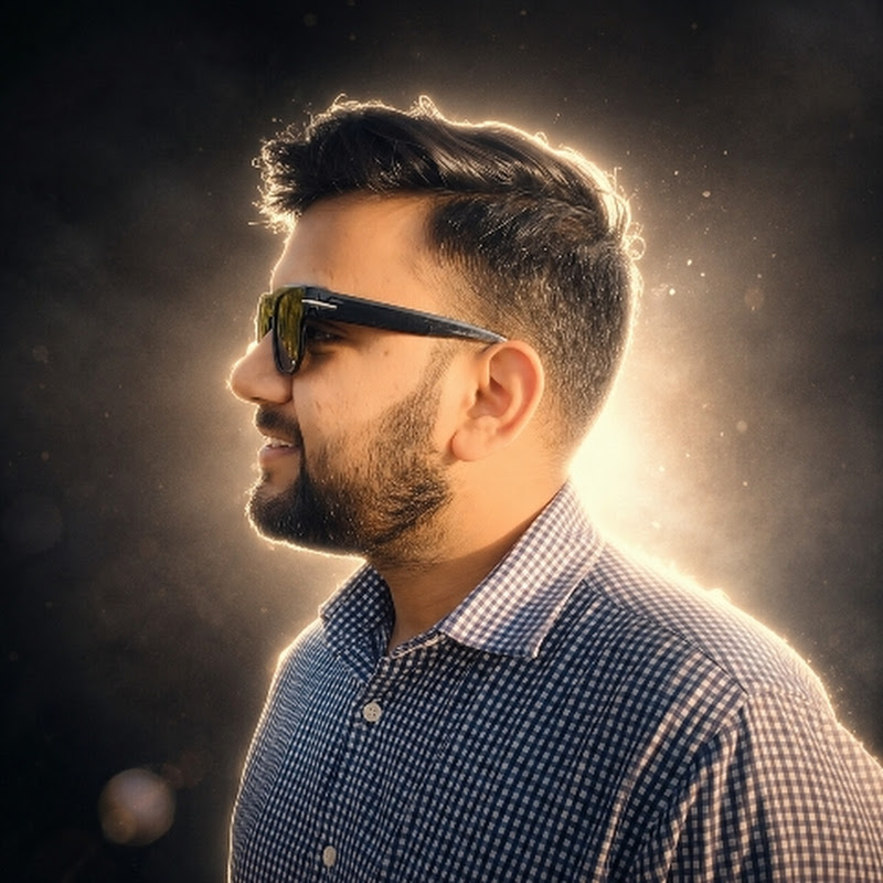 Hire Devansh Dhiman | Internet & Stories — Tech & Science YouTube creator for sponsorships