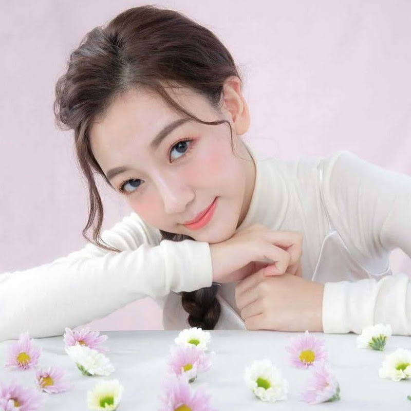 林芷芸Yunnie (優妮)