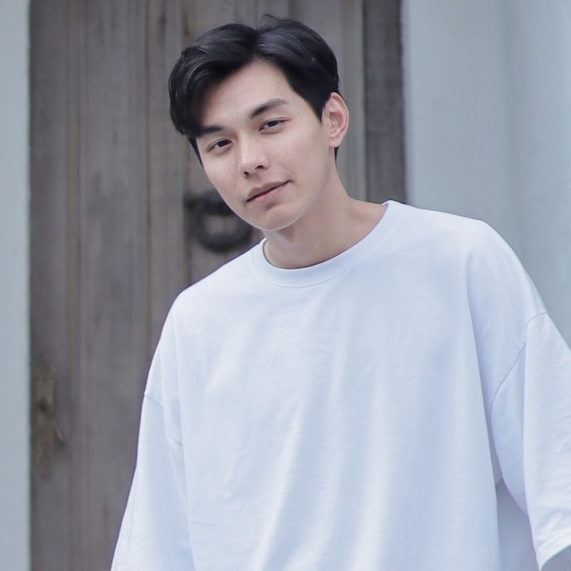 開箱找秉鈞 Logo