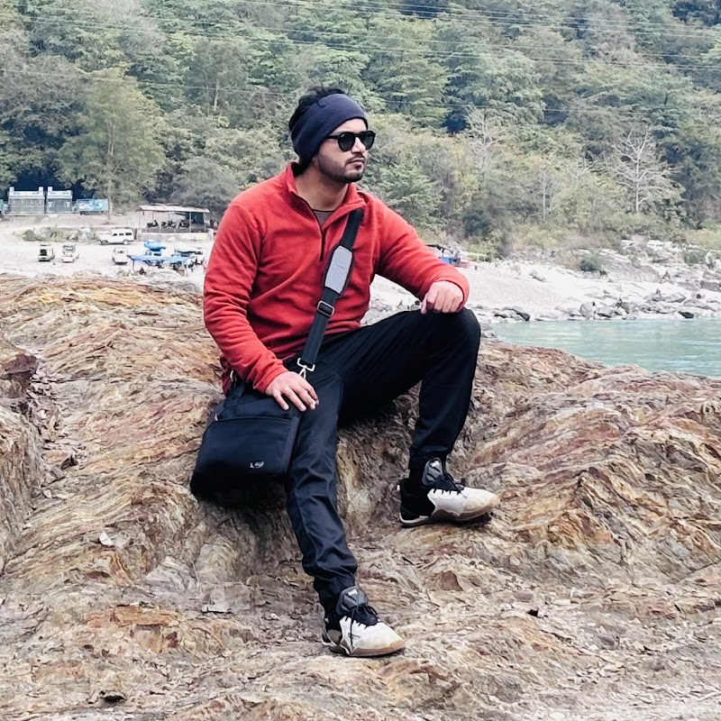 Captain Pankaj - Money • Finance • Explainer 