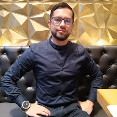 John López
