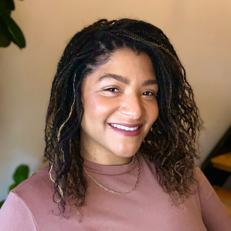 Rochelle B. | Smartsheet Consultant
