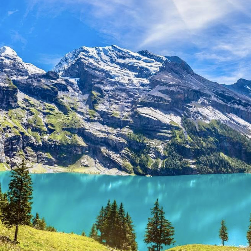 SWITZERLAND 🇨🇭 TRAVEL GUIDE channel avatar