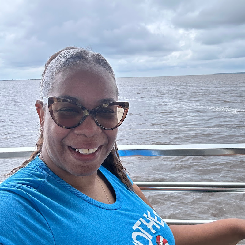 Nina Jackson Mitchell | Travel • Income • Freedom
