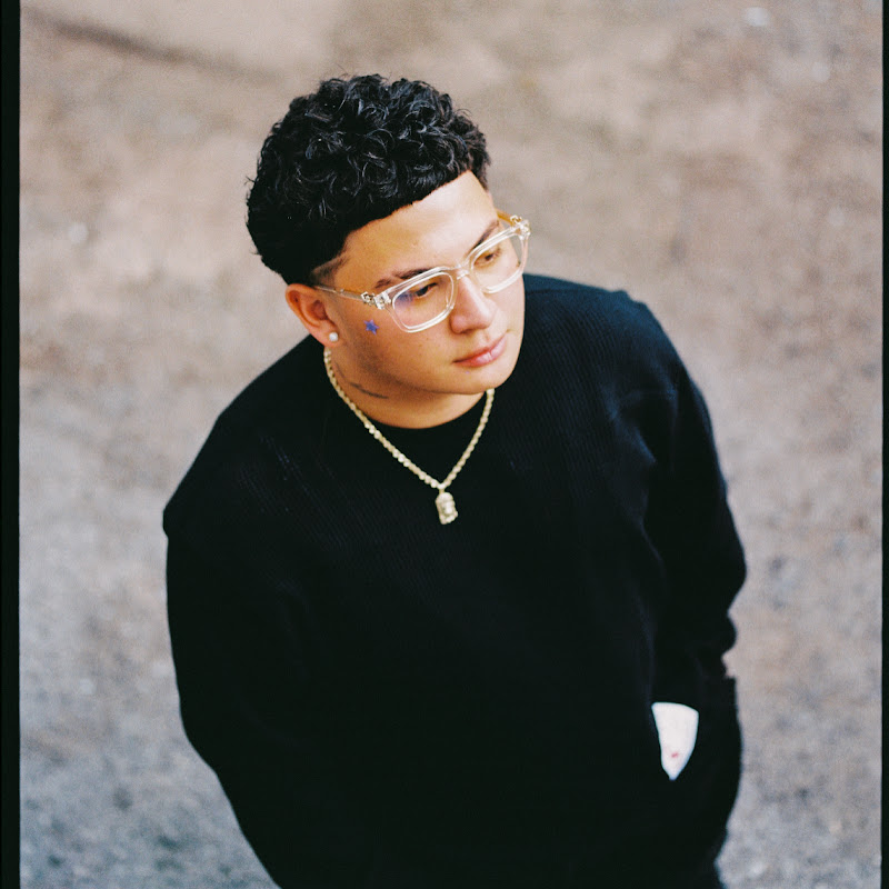 Karri - Topic