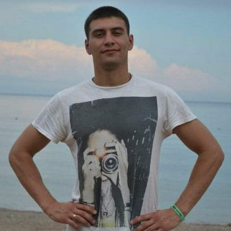 Vlad Azarov 