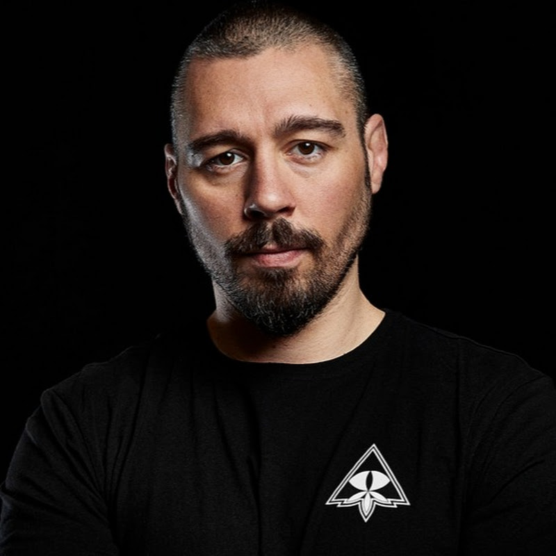 Dan Hardy | Full Reptile