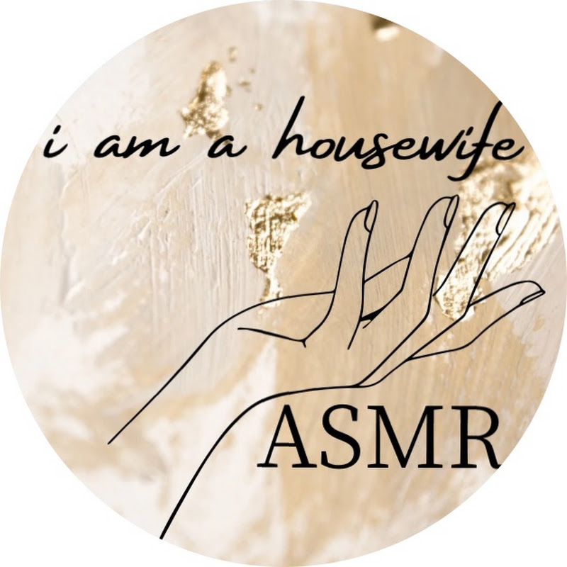 I am a housewifeのサムネイル