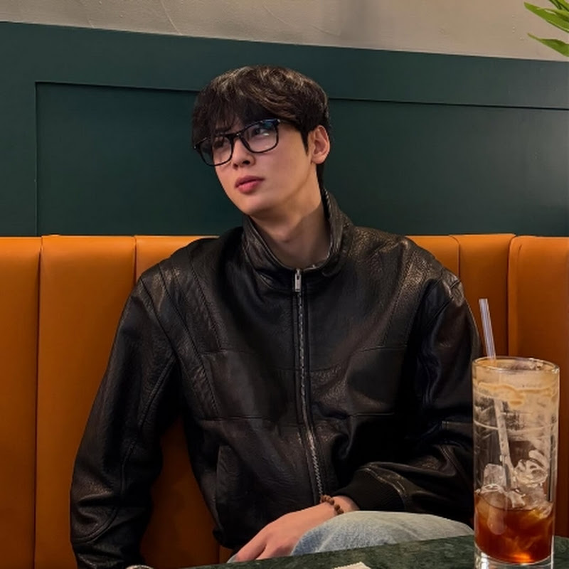 She's upset and Bite him 🫦 Only for love ❤️ #shorts #cdrama