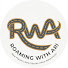 X8_MlyAfaZA-channel-avatar-Roaming with Ari