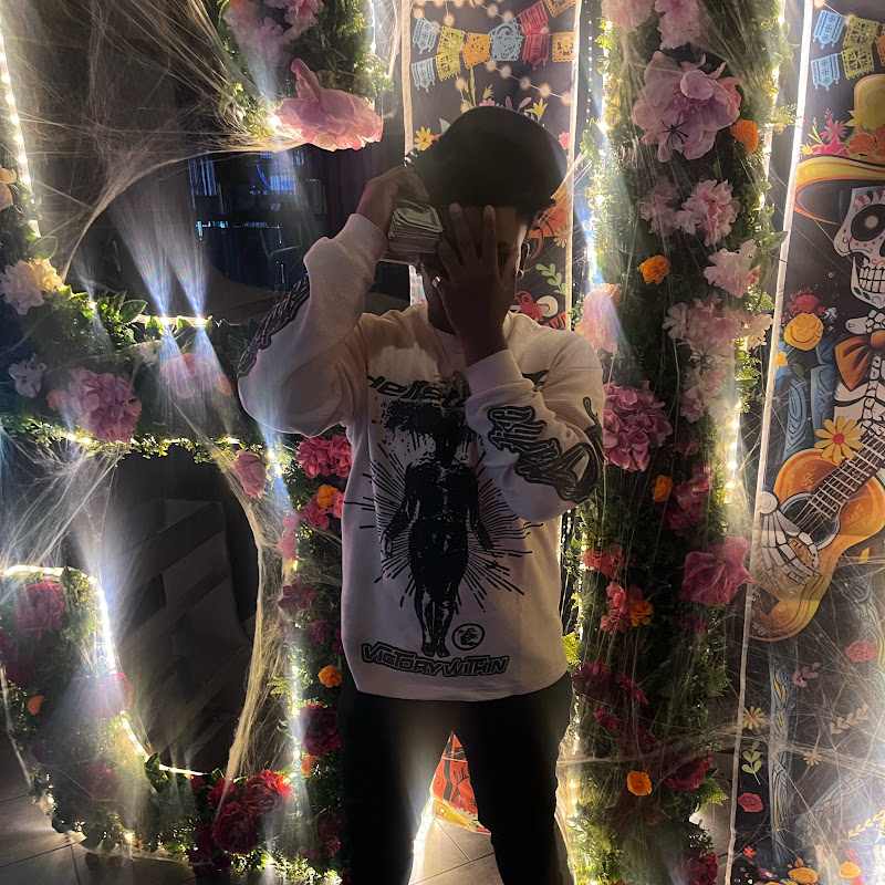 kgrnnem @kgrnnem | Thizzler