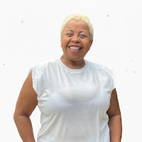 MarciaMoraes. com profile image