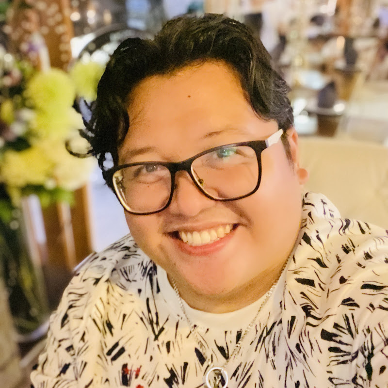 Warren Tompong_Official