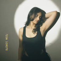 Profile Picture of Pari Deshmukh
