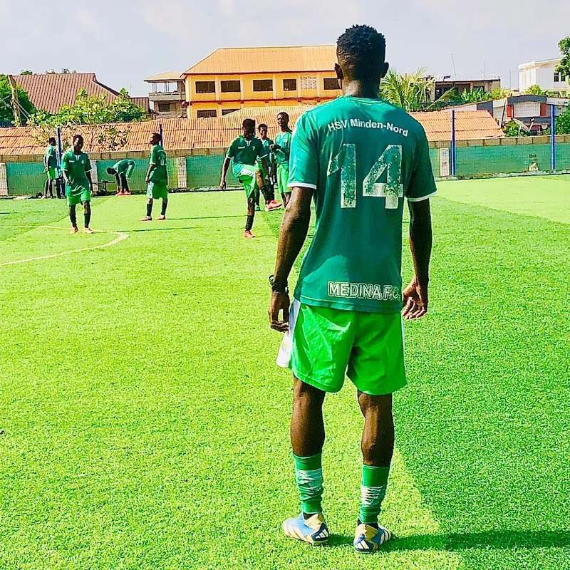 Hire edenzaha10 — Business & Finance YouTube creator for sponsorships