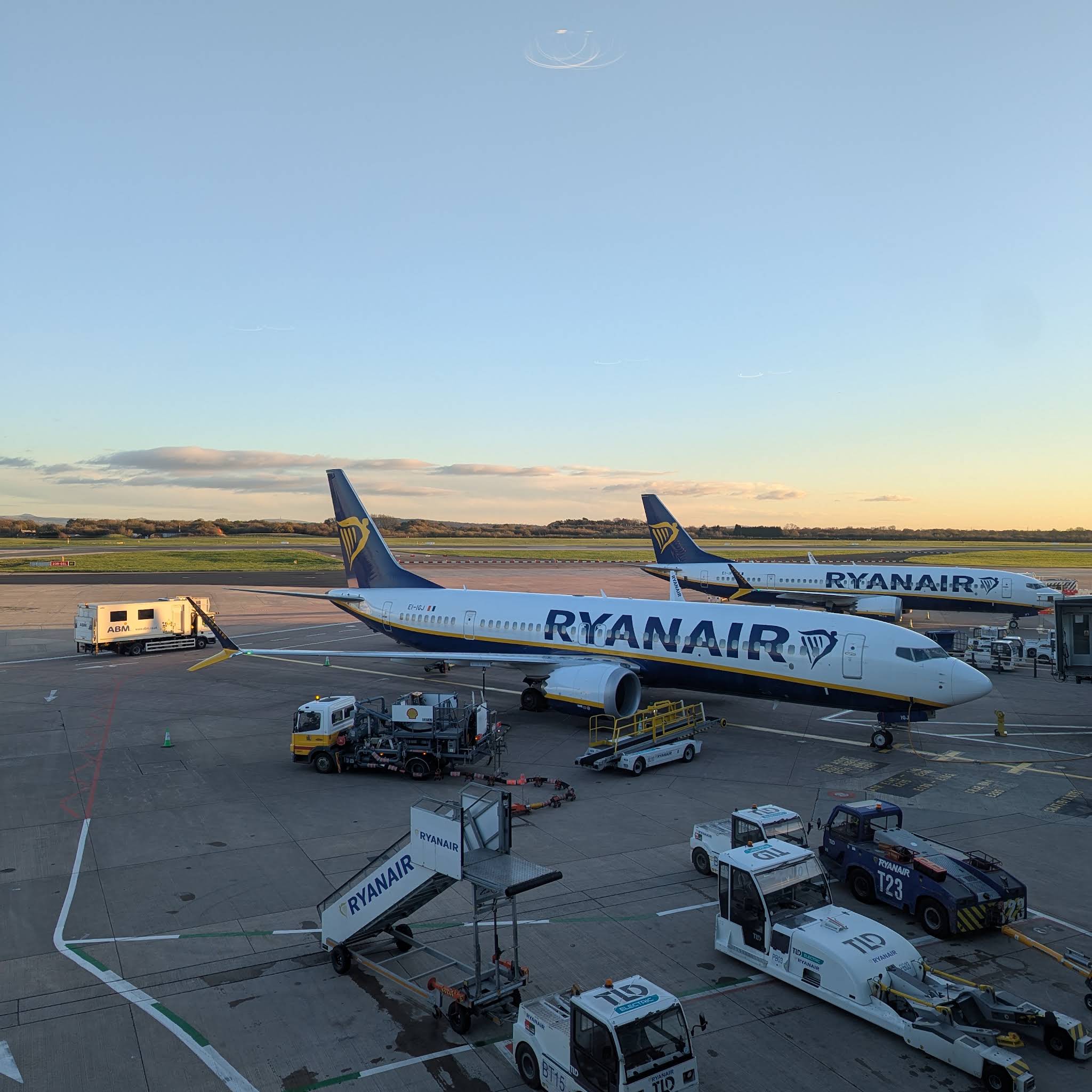 post-from-simon-lowe-aviation
