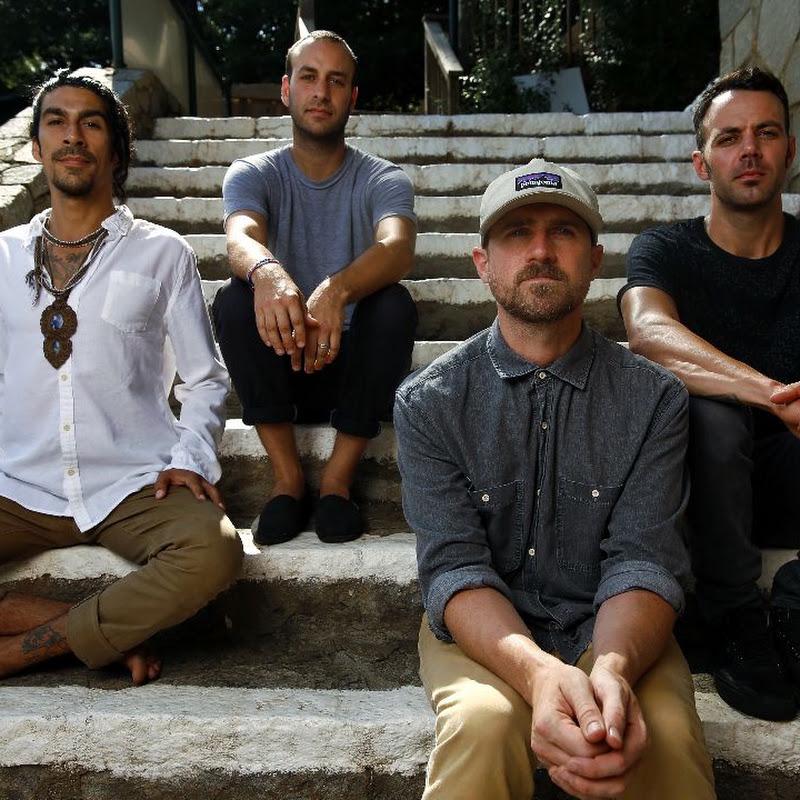 Brand New - Topic