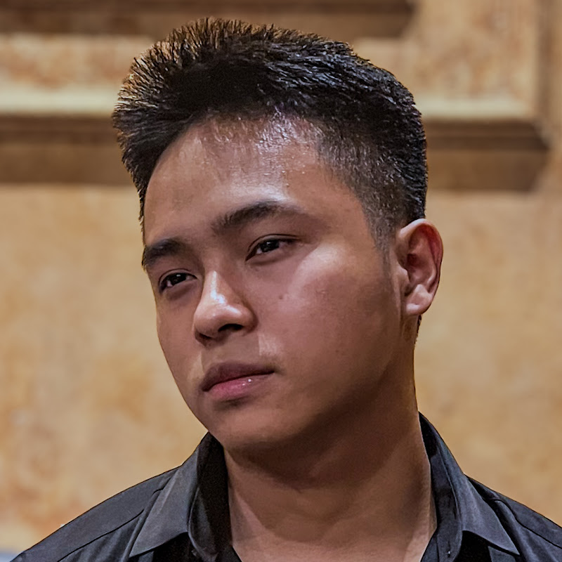 Hoàng Nghệ Tư Bản Quá! 