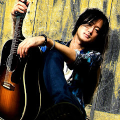 JOEL(ヨエル) 世界を飛びまわるシンガーソングライター