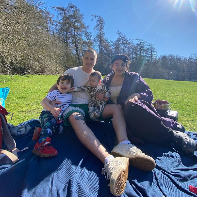 Devie Pangalila-Bullen