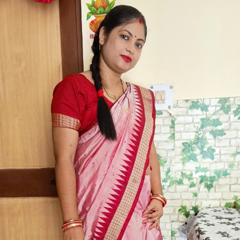 odia vlogger priti-23 