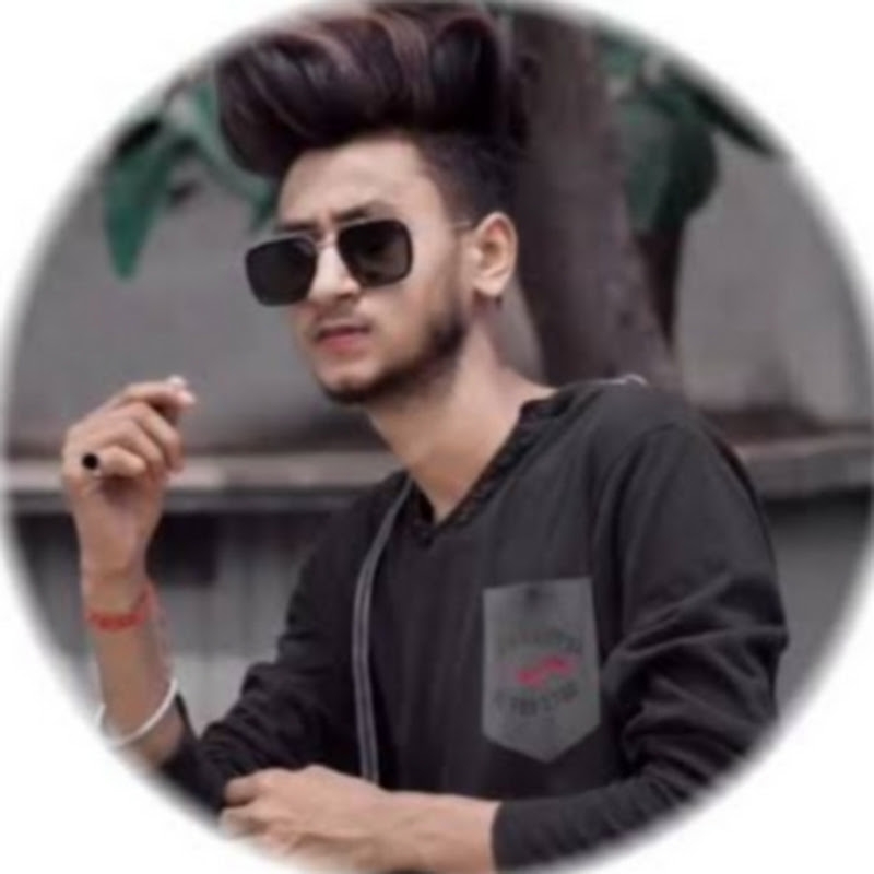 Hire Aryan Kelvin — Entertainment YouTube creator for sponsorships