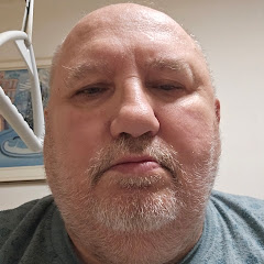 Dědek paří hry