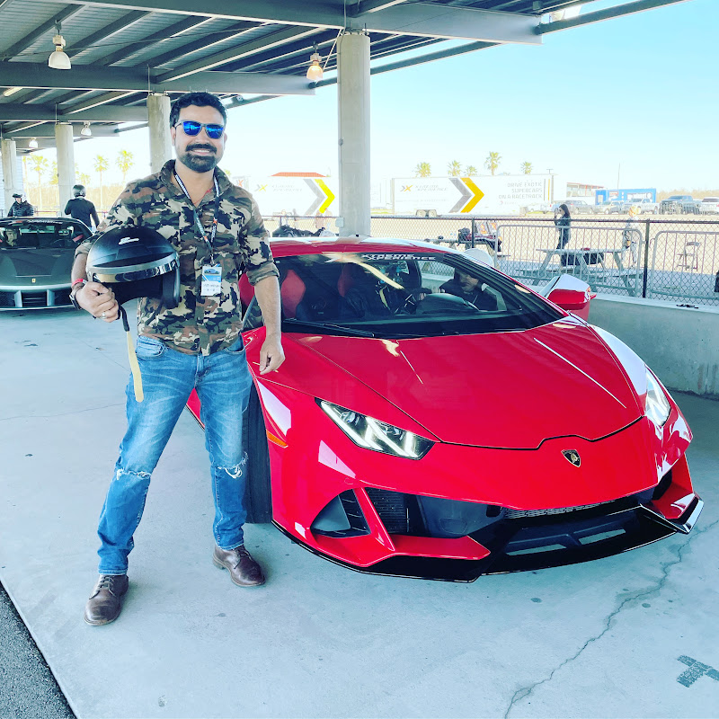 Vlogger Man Singh