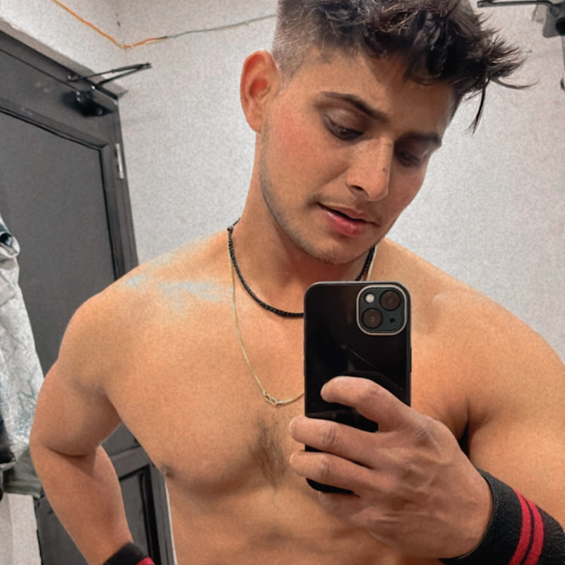 kunal  vlogs