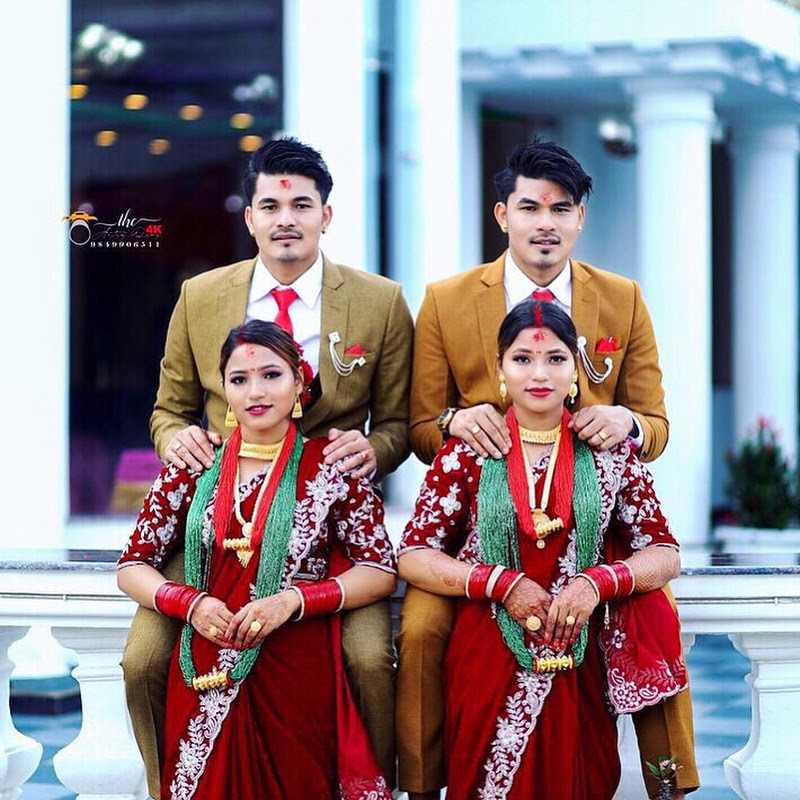 Twins Couple