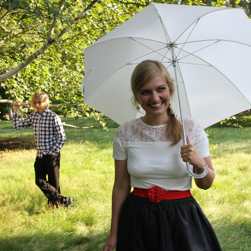 Sally Shapiro - Topic