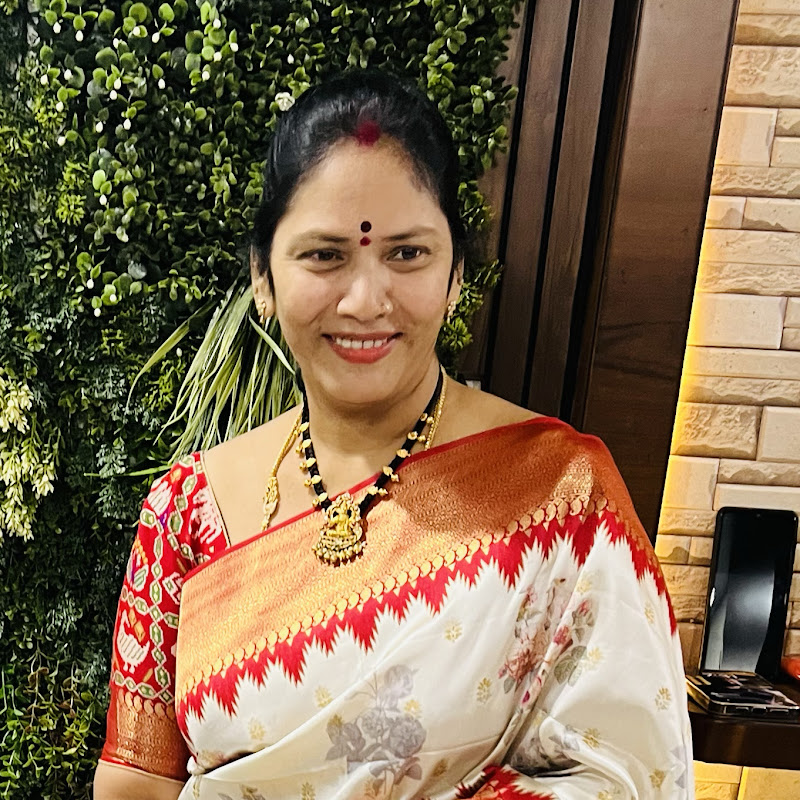 Maddineni Naga padma