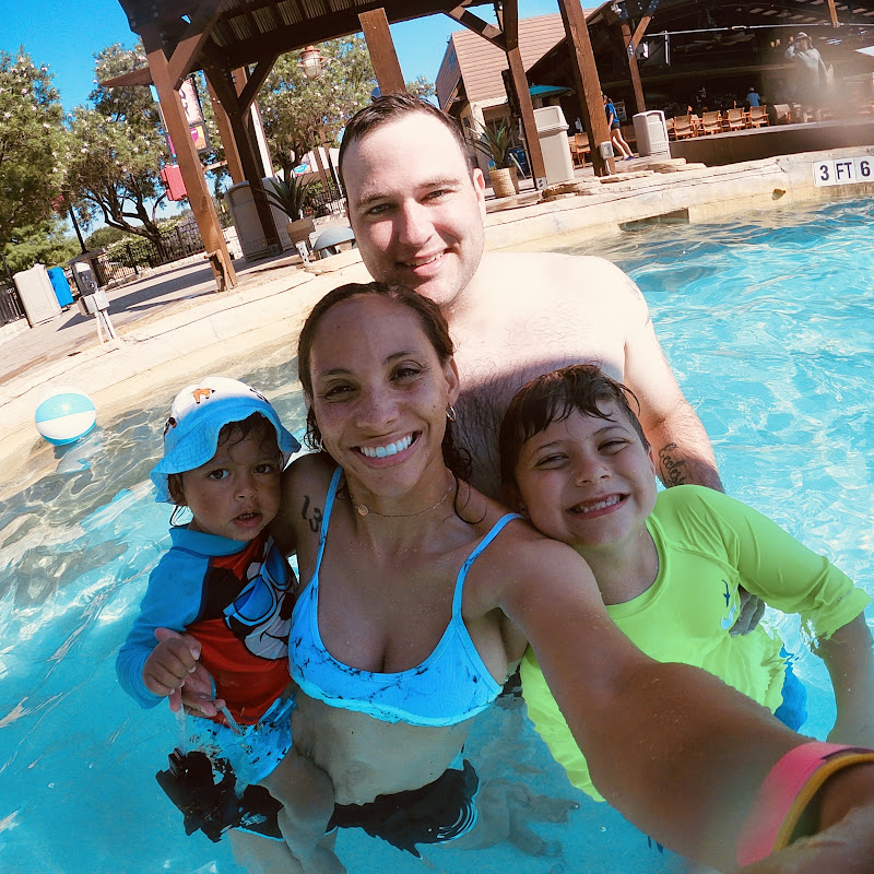 The Davis Fam