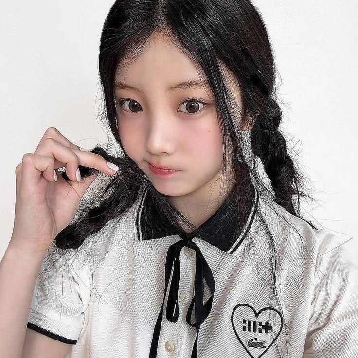 Post from Kiki ᶻ 𝗓 𐰁 - YouTube