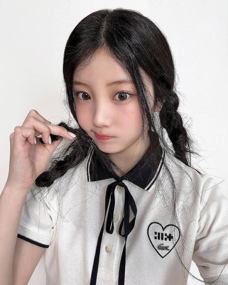 Post from Kiki ᶻ 𝗓 𐰁 - YouTube