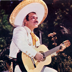 Francisco "Charro" Avitia - Topic