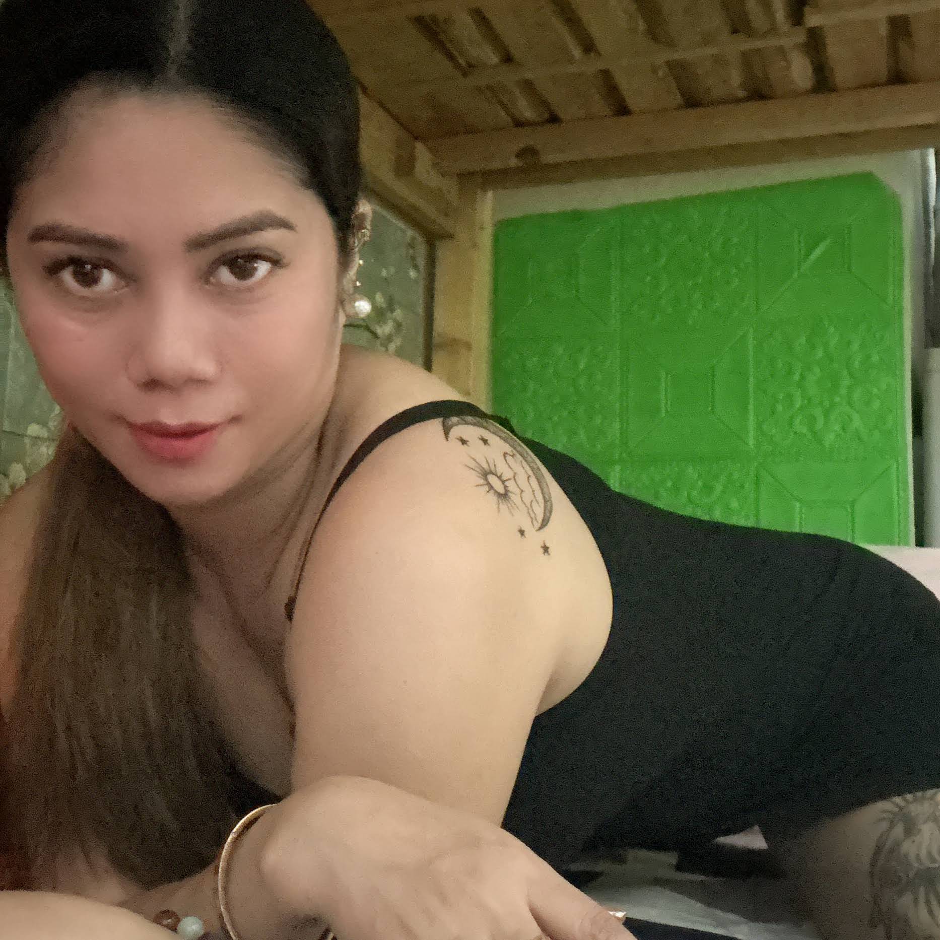 Post from tesha channel