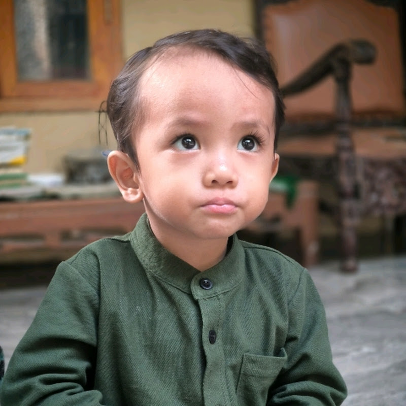 DUNIA MANDALLA