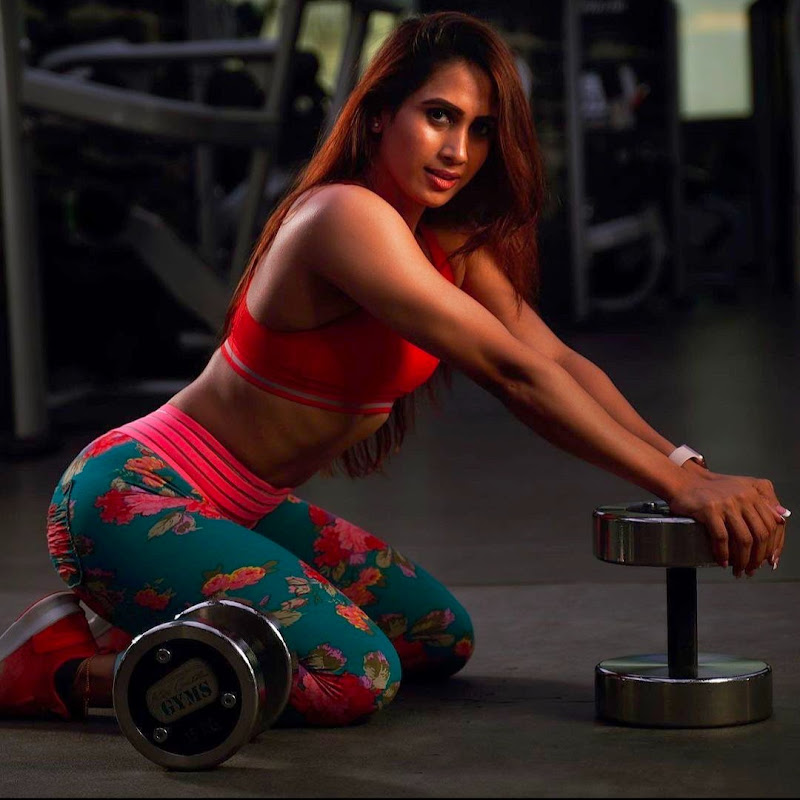 Gym body motivation status