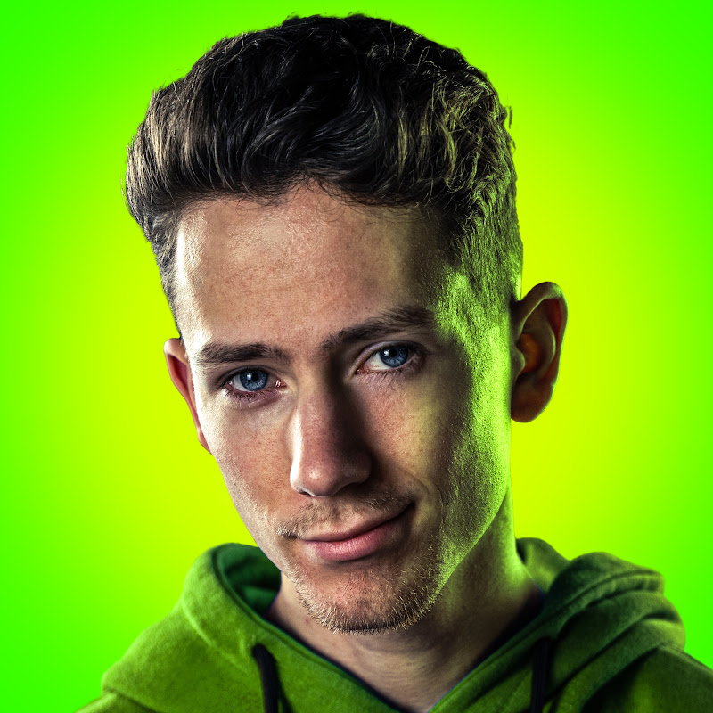 Benny Productions Logo