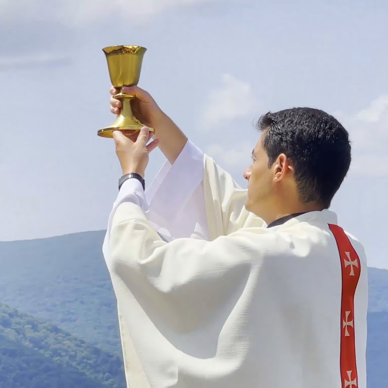 Padre Javier Carralón